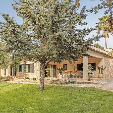 Villa El Bosque